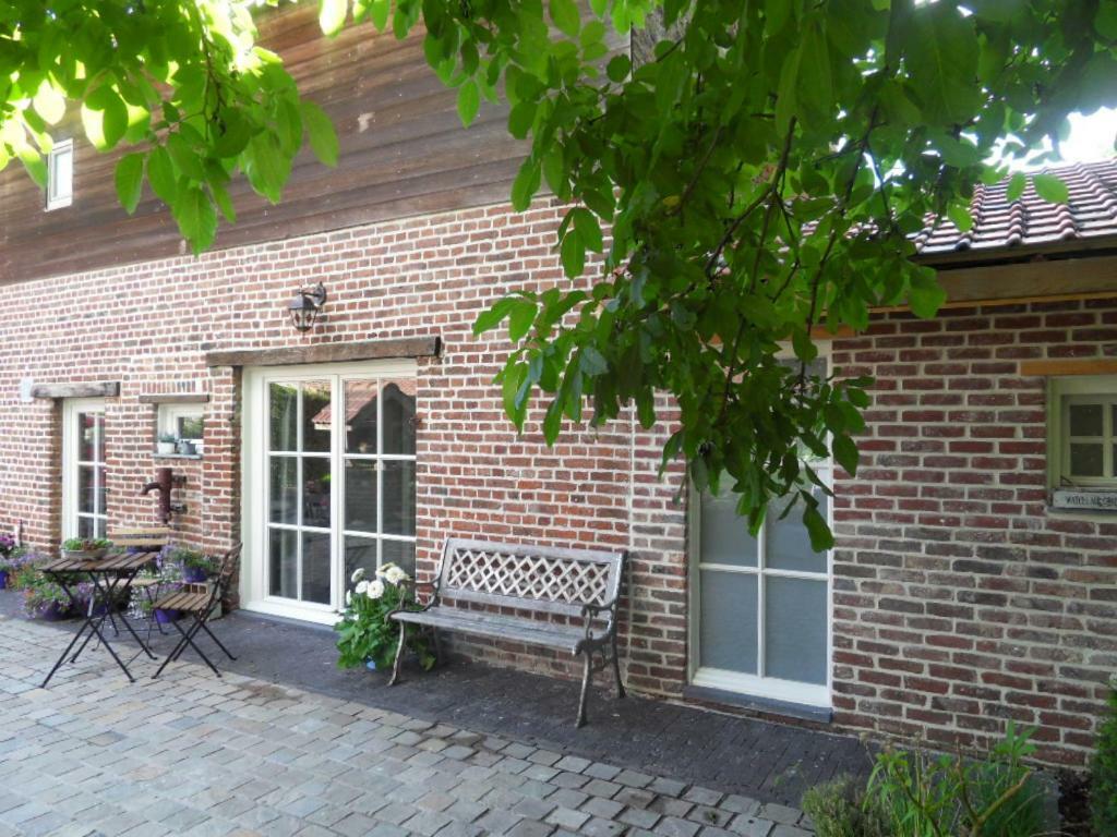 B&B 'Het Logiement Sint-Maria-Lierde Экстерьер фото